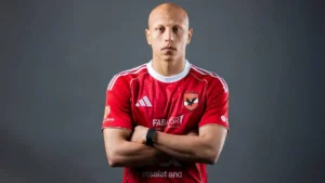 اليوم .. عمرو الجزار يجري جراحة الرباط الصليبي فى ألمانيا