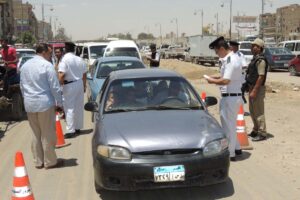 تمركز الحملات المرورية أعلى المحاور والشوارع لرصد المخالفات بالقاهرة والجيزة