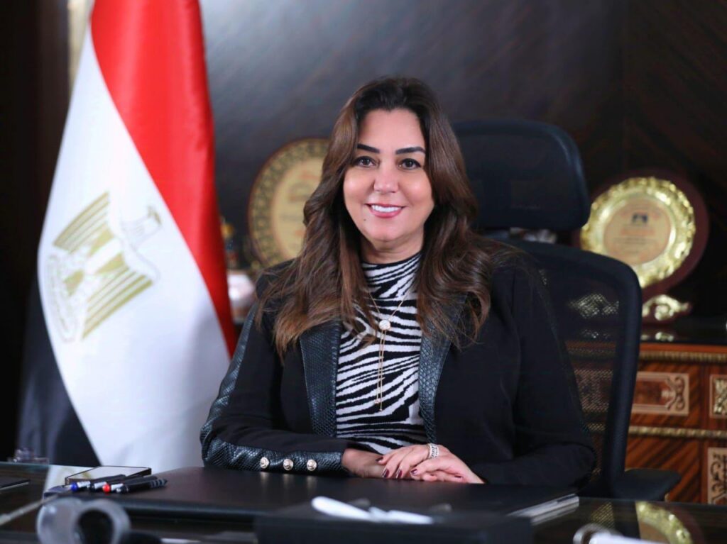 وزيرة التنمية المحلية : 48% من موازنات المحافظات يتم توجيهها إلى إنشاء الطرق المحلية وتطويرها وصيانتها