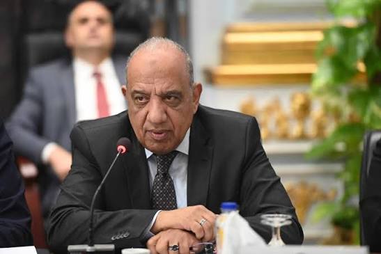 وزير الكهرباء يكشف تفاصيل طفرة جديدة في شبكتي النقل والتوزيع.. استثمارات بـ57 مليار جنيه لتطوير كهرباء سيناء